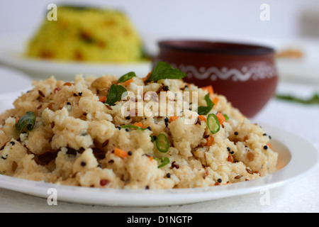 Upma ist ein berühmter südindische Gericht. Stockfoto