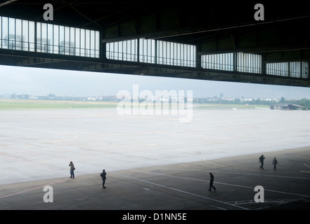 Berlin, Deutschland, ein Blick auf den Flugplatz des stillgelegten Flughafens Tempelhof Stockfoto