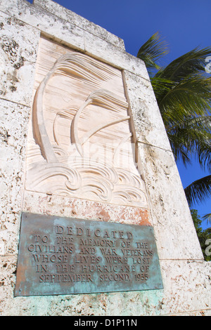 Florida Florida Keys, Islamorada, Upper Matecombe Key, US Highway Route 1 One, Overseas Highway, das Florida Keys Memorial, das Orkan Monument, nummerierte Marke Stockfoto