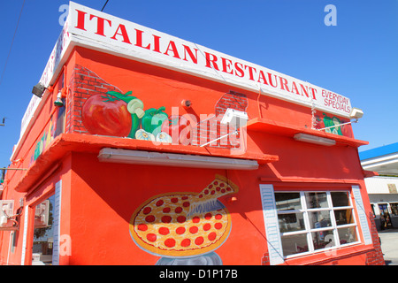 Florida Florida Keys, Upper Matecombe Key, Islamorada, US Highway Route 1 One, Overseas Highway, Tower of Pizza Italienisch, Restaurant Restaurants Essen & Trinken Stockfoto