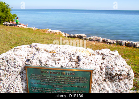 Islamorada Florida Florida Keys, US Highway Route 1 One, Overseas Highway, Florida Keys National Marine Sanctuary, Wasser, Schild, Logo, Juan Ponce De Leon, info Stockfoto