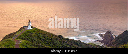 Golden Sunrise am Cape Reinga, Neuseeland Stockfoto