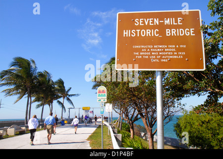 Florida Florida Keys, US Highway Route 1 One, Overseas Highway, Vaca Key, Marathon, Old Sevenmile Seven Mile Historic Bridge, Golf von Mexiko Coast, Florida B Stockfoto