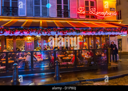 Paris, Frankreich, Straßenszenen, Pariser Cafe Bistro Restaurant, Le Bonaparte, im Quartier Latin, Saint Germain-des-Prés, nachts geschlossene Terrasse Stockfoto