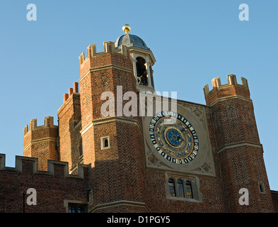 Die astrologische Uhr in Hampton Court in Middlesex Stockfoto