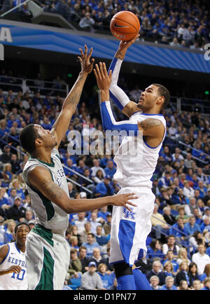 2. Januar 2013 - Lexington, KY, USA - Kentucky Wildcats weiterleiten Willie Cauley-Stein (15) legte in einem Jumper wie Kentucky Eastern Michigan auf Mittwoch, 2. Januar 2013 in Lexington, Kentucky Foto von Mark Cornelison gespielt | Personal (Kredit-Bild: © Lexington Herald-Leader/ZUMAPRESS.com) Stockfoto