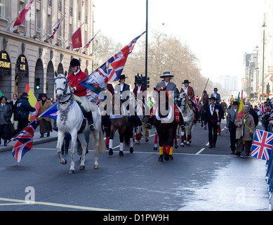 Feier-Hauptstadt der Welt "ist das Thema für Londoner New Year es Day Parade im Jahr 2013 Stockfoto