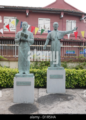 Skulptur vor der Kirche von St. Francis Xavier Melaka Stockfoto