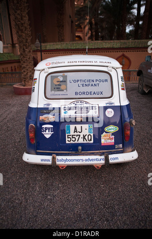 Marokko, Zagora, Renault 4. Stockfoto