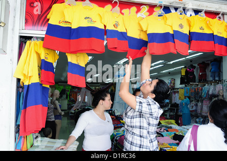 Tag der Unabhängigkeit. Plaza Civica - Los Libertadores in NEIVA. Abteilung von Huila. Kolumbien Stockfoto