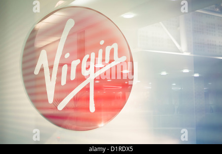 Natives Geld-Logo auf ihren Sitz. Stockfoto