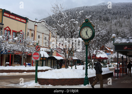 Verschneiten Straßen in Revelstoke in Britisch-Kolumbien Stockfoto