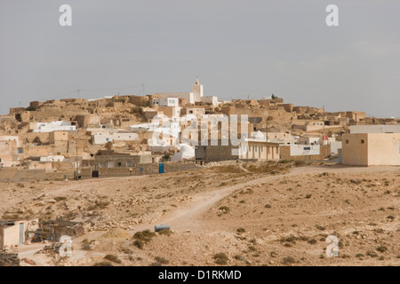 Berber Dorf östlich von Douz in der Wüste Sahara in Tunesien Stockfoto