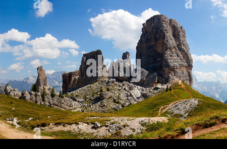 Cinque Torri Bergkette, Cortina d ' Ampezzo, Dolomiten, Veneto, Italien Stockfoto