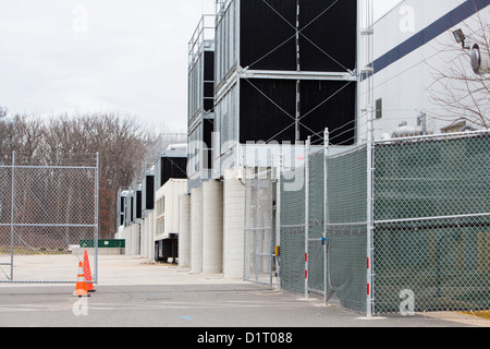 Ein komplexes Rechenzentrum betrieben von VADATA, Inc., ein Tochterunternehmen von Amazon.com in Manassas, Virginia. Stockfoto
