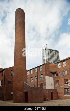 Metzger arbeitet an Arundel Street Sheffield England UK Stockfoto