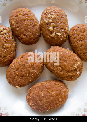 Traditionelle griechische Weihnacht Bisquitmehl Melomakarona Stockfoto