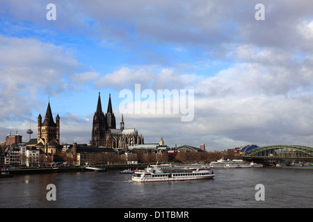 St. Martins Kirche, zwischen Bereich der Kölner Innenstadt, Nordrhein-Westfalen, Deutschland, Europa Stockfoto