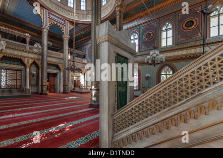 Die Yildiz Hamidiye Moschee ist eine osmanische imperiale Moschee befindet sich im Viertel Yildiz Besiktas Bezirk in Istanbul Stockfoto