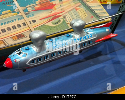 Litho Blechspielzeug MONORAIL-Rakete - LINEMAR, Rocket Express Stockfoto