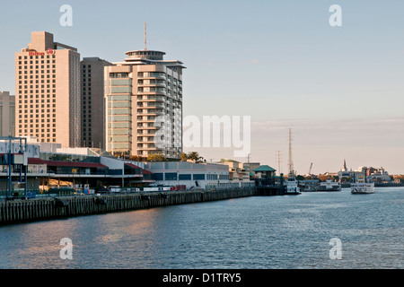 New Orleans-Blick vom nahen des Mississippi Flusses, Bundesstaat Louisiana, USA, Nordamerika, Stockfoto