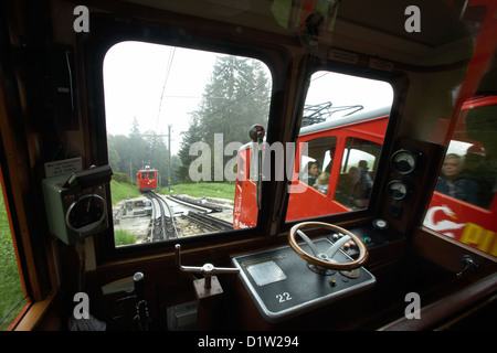 Alpnachstad, Schweiz, der steilsten Zahnradbahn Eisenbahnstrecke der Welt Stockfoto