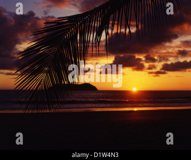 Quepos, Costa Rica, Sonnenuntergang am Strand Stockfoto