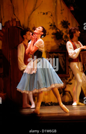 Staatliche Ballett of Georgia "Giselle" am Edinburgh Playhouse durchführen. Nino Gogua Stockfoto