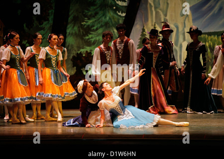 Staatliche Ballett of Georgia "Giselle" am Edinburgh Playhouse durchführen. Nino Gogua Stockfoto