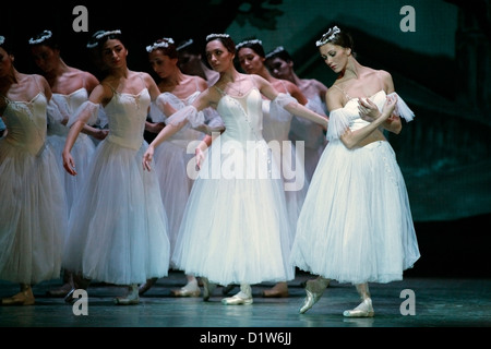 Staatliche Ballett of Georgia "Giselle" am Edinburgh Playhouse durchführen Stockfoto