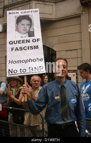 Homosexuell Rechte Aktivist Peter Tatchell bei London Pride Parade. Stockfoto