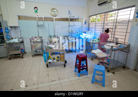 ICU pränatale Ward, Danang, Vietnam Stockfoto