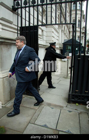 7. Januar 2013, London UK. Führer des House Of Lords, scheidet Herr Strathclyde aus dem Schrank in der Downing street Stockfoto