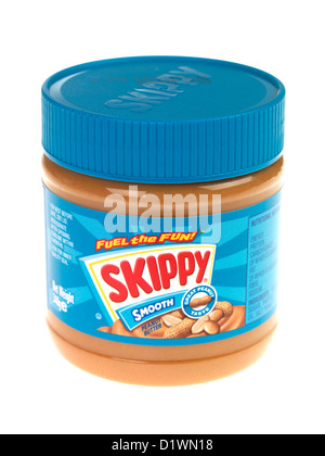 Jar von Skippy weiche Erdnußbutter in Branded Packaging Isoliert gegen einen weißen Hintergrund mit keine Menschen und einen Freistellungspfad Stockfoto