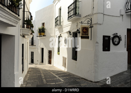 Straßen in Vejer De La Frontera, eines der Pueblos Blancos oder weißen Dörfer von Andalusien, Spanien Stockfoto