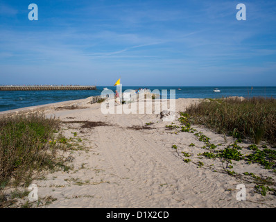 Angeln am Sebastian Inlet an der Ostküste von Florida Stockfoto