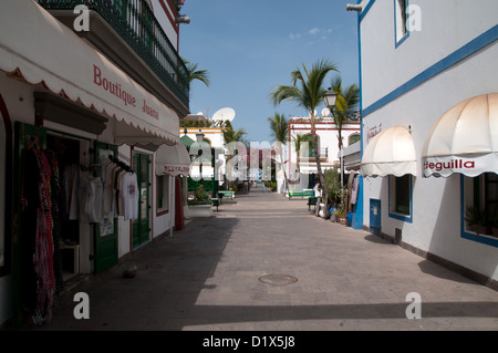 Malerischen Seitenstraßen rund um das Hafengebiet in Puerto Mogan, Gran Canaria. Stockfoto