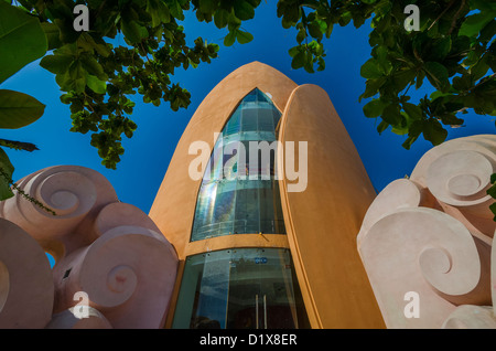 Thap Straßenbahn Huong Turm in Nha Trang, Vietnam Stockfoto