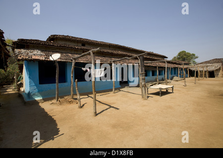 Typische Lehmhütte, Gond Stamm, Gadchiroli, Maharashtra, Indien. Stockfoto