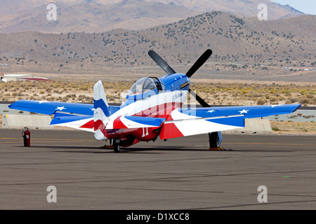 P - 51D Mustang "Miss America" sitzt auf dem Rollfeld während der 2012 Reno National Championship Air Races in Stead Field in Nevada. Stockfoto