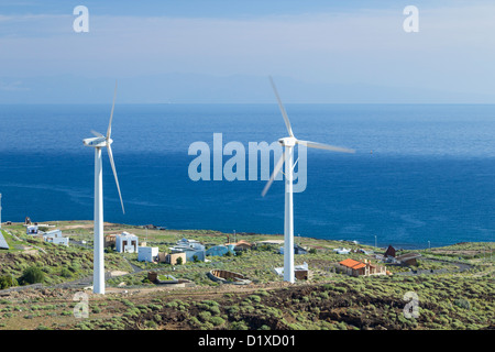 Bioklimatische Häuser am Instituto Tecnológico y de Energías Renovables (ITER) in Granadilla de Abona auf Teneriffa, Kanarische Inseln, Stockfoto