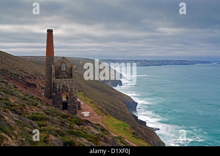 Towanroath Maschinenhaus bei Wheal Coates in Cornwall, England Stockfoto