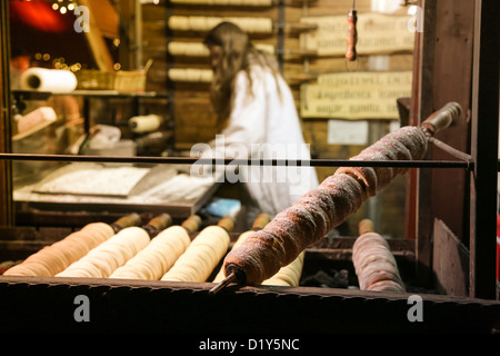 Trdelník Shop, traditionelles Gebäck, Prag, Tschechische Republik Stockfoto