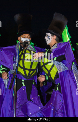 Uruguayischen Murguistas Durchführung während des Karnevals in Montevideo, Uruguay im Februar 2007 Stockfoto