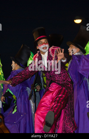 Uruguayischen Murguistas Durchführung während des Karnevals in Montevideo, Uruguay im Februar 2007 Stockfoto