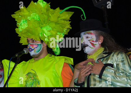 Uruguayischen Murguistas Durchführung während des Karnevals in Montevideo, Uruguay im Februar 2007 Stockfoto