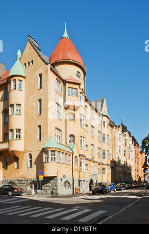 Schöne Beispiele der Jugendstil-Architektur im Stadtteil Katajanokka in Helsinki, Finnland. Stockfoto