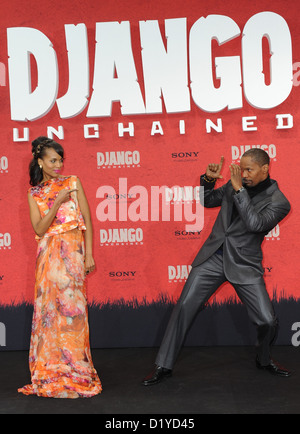 US-amerikanischer Schauspieler, Kerry Washington und Jamie Foxx kommen für die Premiere des neuen Films "Django Unchained" Cinestar-Kinos in Berlin, Deutschland, 8. Januar 2013. Der Film sollte in den deutschen Kinos am 17. Januar 2013 veröffentlicht werden. FOTO: BRITTA PEDERSEN Stockfoto