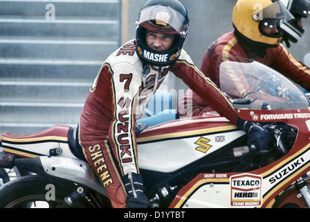 Barry Sheene im 1976 auf einer Suzuki. Stockfoto