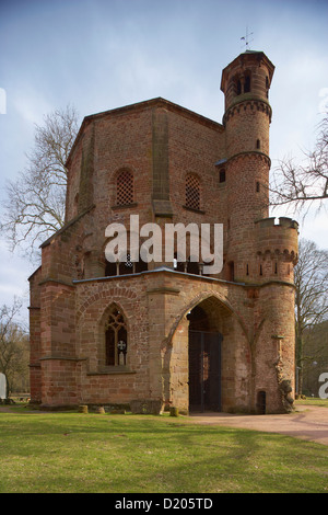 Alten Turm im Park der alten Abtei, Adventure Centre Villeroy & Boch, Mettlach, Saarland, Deutschland, Europa Stockfoto